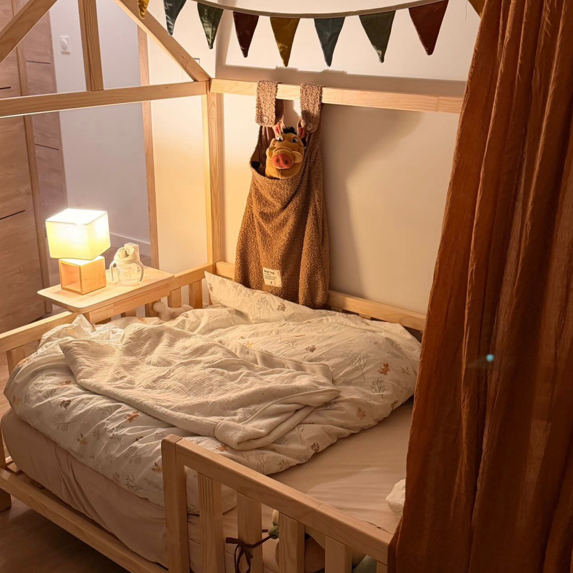 Comment créer une chambre Montessori apaisante pour bébé ?
