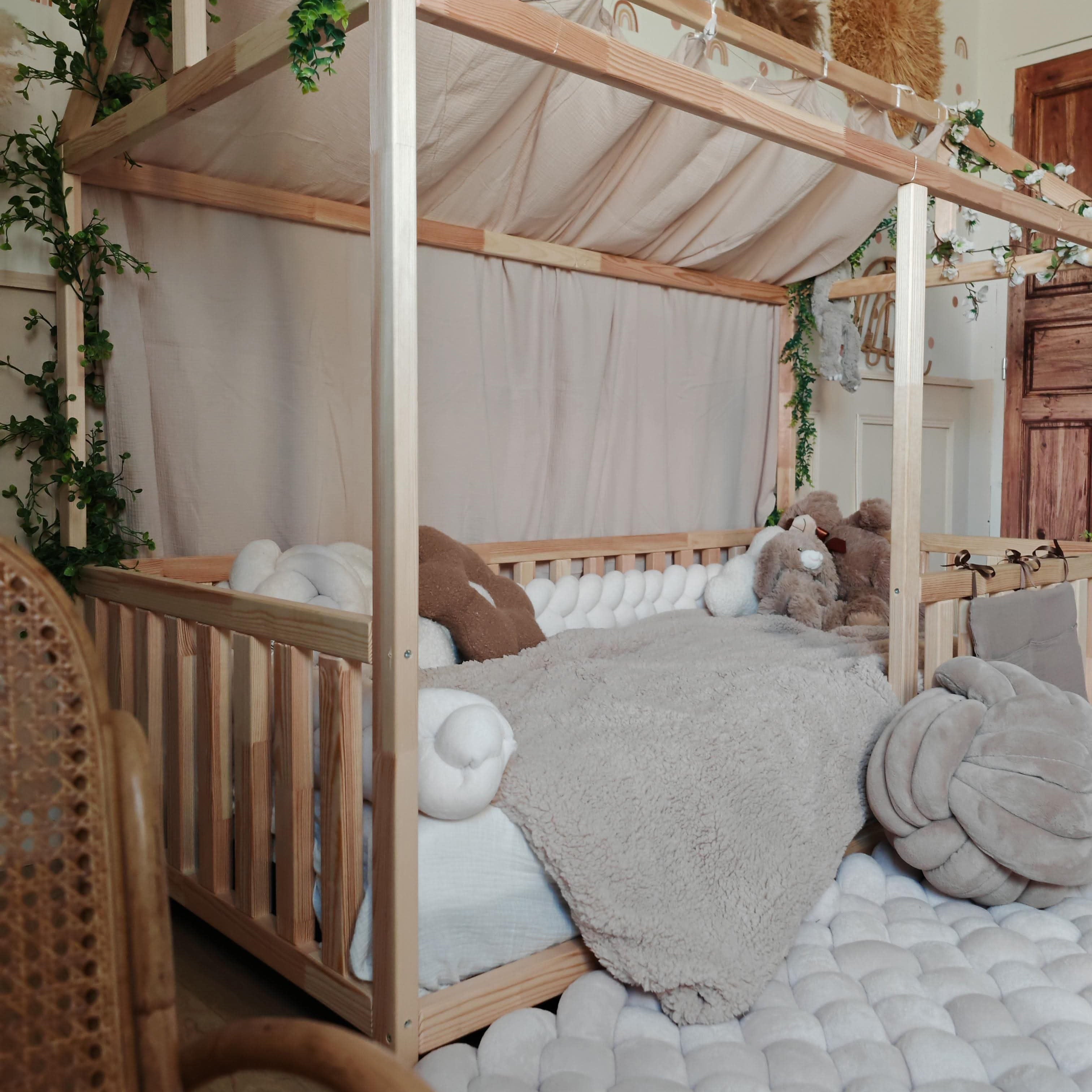     Lit cabane enfant en pin massif fabrication française